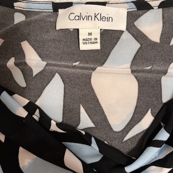 Calvin Klein blouse, size M - Picture 3 of 6